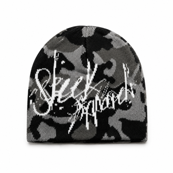 Sleek Signature Beanie – Camo